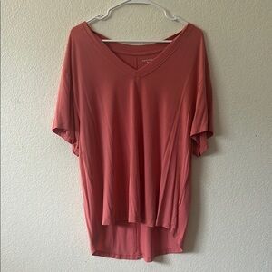 American Eagle Coral Relaxed Short Sleeve Tshirt